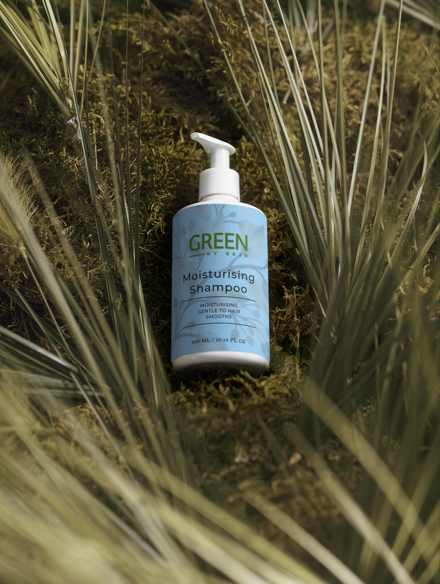 Vegan moisturising shampoo with organic, cruelty-free ingredients to hydrate, nourish, and revitalize dry hair, available at greenmyskin.com.